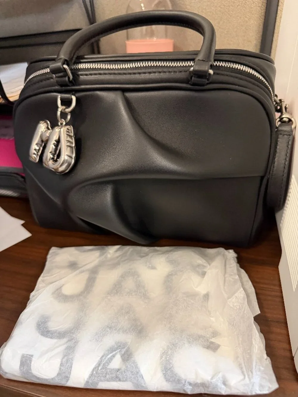 Marc Jacobs Small Wave bag Black